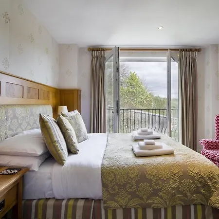 Yewfield Vegetarian Bed & Breakfast *