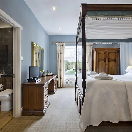 Yewfield Vegetarian *