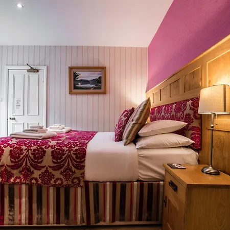 Yewfield Vegetarian Bed and breakfast