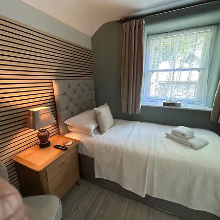 Yewfield Vegetarian Ambleside